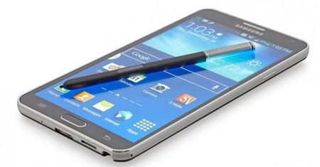 Samsung Galaxy Note 4 został stworzony dla selfie?