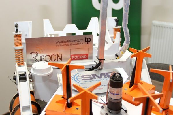 Robot RECON białostockich studentów weźmie udział w zawodach w Japonii