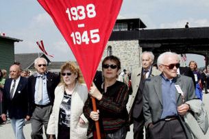 Obchody rocznicy wyzwolenia Mauthausen poświęcone kobietom więzionym w obozie