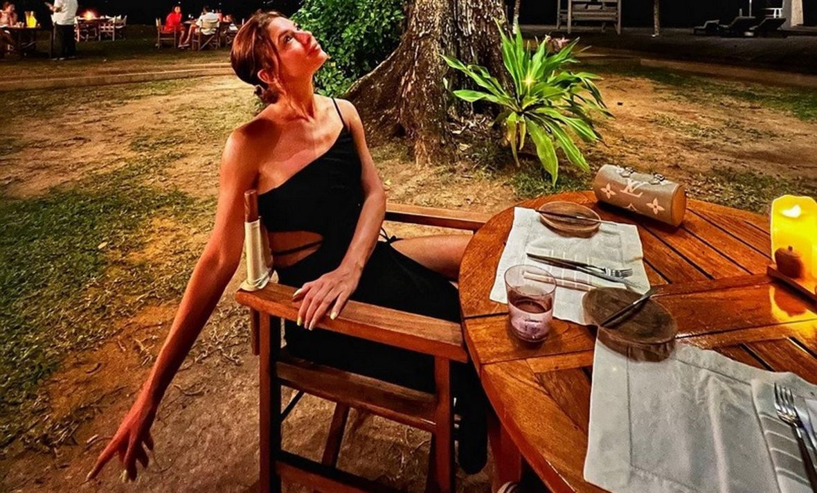 Klaudia Halejcio pojechała na wakacje bez dziecka