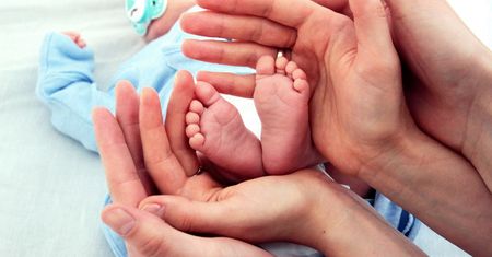 Urlop okolicznościowy z okazji urodzenia dziecka. Komu przysługuje, jaki jest wymiar tego urlopu?