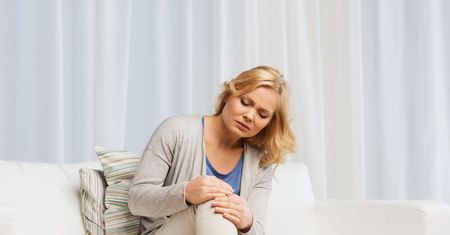 Żelatyna –naturalny lek na bóle stawów. Sprawdź, jak wpływa na włosy i paznokcie