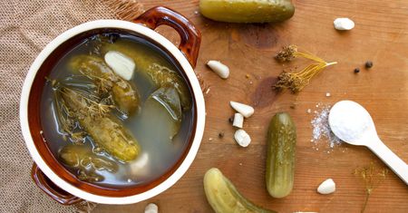 Kiszenie ogórków - zalety, metody, przepis