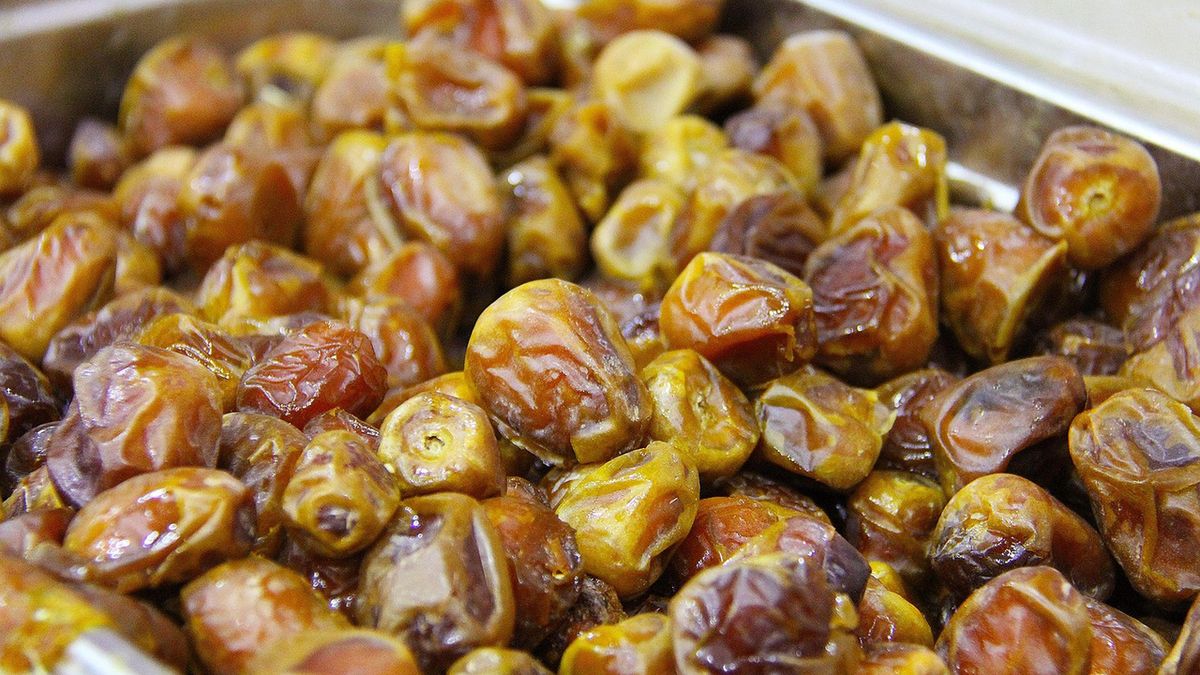Dlaczego warto sięgać po daktyle?