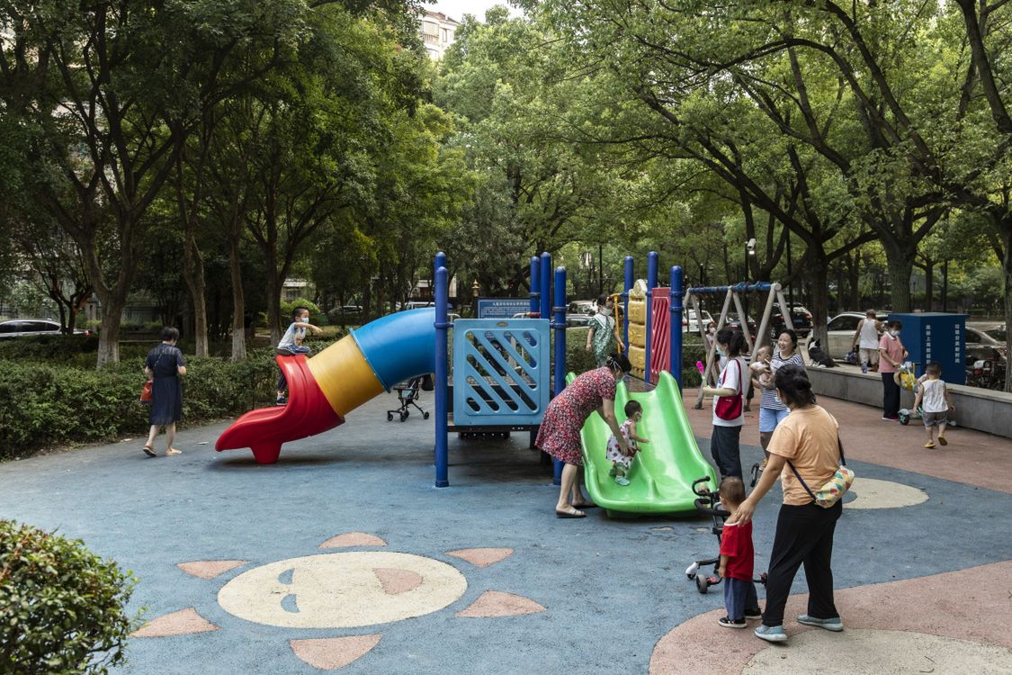 Dziecko bawiło się na placu zabaw, gdy wróciło do domu, źle się poczuło