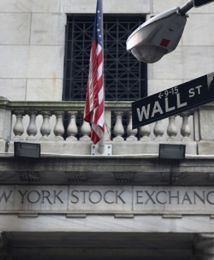 Stiglitz: niepokoją wysokie ceny akcji na giełdach w USA