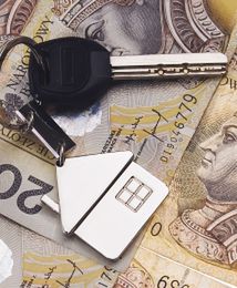 Ceny mieszkań spadają, banki czekają na klientów