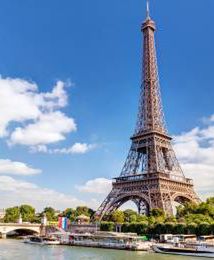 Pięć hoteli w Paryżu organizuje wakacyjną akcję "płać, ile chcesz"