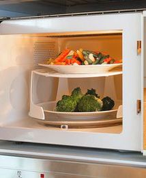 Francja: Ustawa przeciw daniom z mikrofalówki w restauracjach