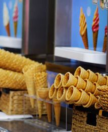 Sezonowy biznes a formalności, czyli jak legalnie zarabiać w czasie wakacji