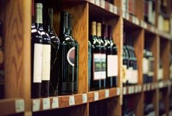 Polacy piją coraz więcej wina, ale unikają promocji