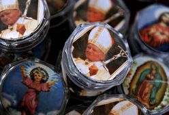 Jak zarobić na kanonizacji papieża