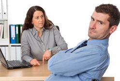 Nie jesteś szczęśliwy w naszej firmie? Odejdź, a my ci za to zapłacimy