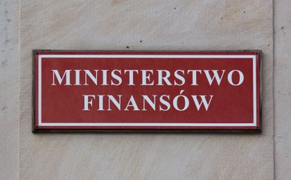 Resort finansów: po cofnięciu zmian dot. OFE dług wzrósłby o 146 mld zł