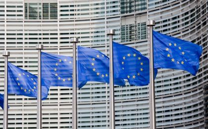 Komisja Europejska zawiesza procedurę nadmiernego deficytu przeciw Polsce