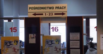 Urząd Pracy dwukrotnie odmówił mu dofinansowania. Sąd uznał, że urząd nie miał prawa
