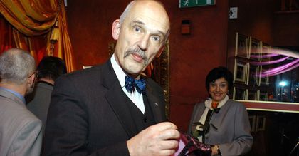 Korwin-Mikke: Bruksela bankrutuje i prowokuje Putina do wojny