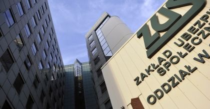 ZUS na potęgę zawiesza zasiłki chorobowe