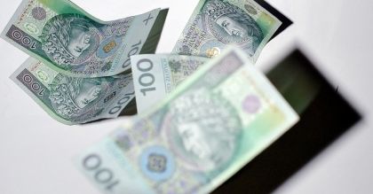 Analitycy: prawdopodobny scenariusz dla złotego to powolne umocnienie