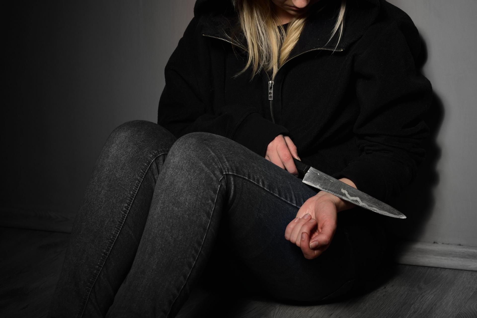 Samookaleczanie to bardzo ciężki objaw depresji