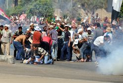 Żołnierze otworzyli ogień do zwolenników Mursiego w Egipcie