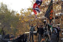 "Mołotowami" w ambasadę