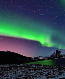 Zorza polarna na Islandii