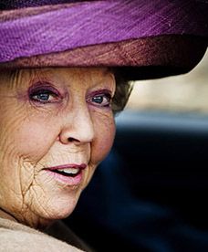 Królowa Holandii Beatrix ogłosiła abdykację
