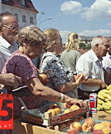 Wolna Polska na bazarach