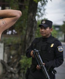 10 krajów z najwyższym wskaźnikiem zabójstw