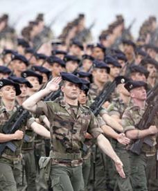 Próby do wielkiej defilady we Francji