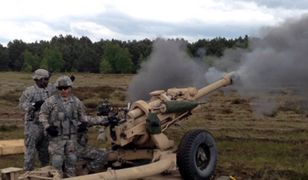 Strzelanie artyleryjskie żołnierzy USA pod Toruniem