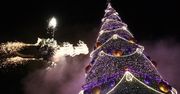 Wielka choinka rozbłysła w Warszawie