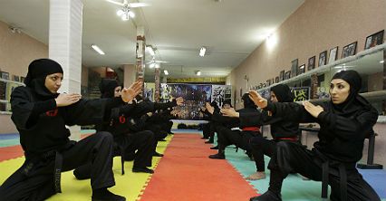 Irańskie kobiety-ninja