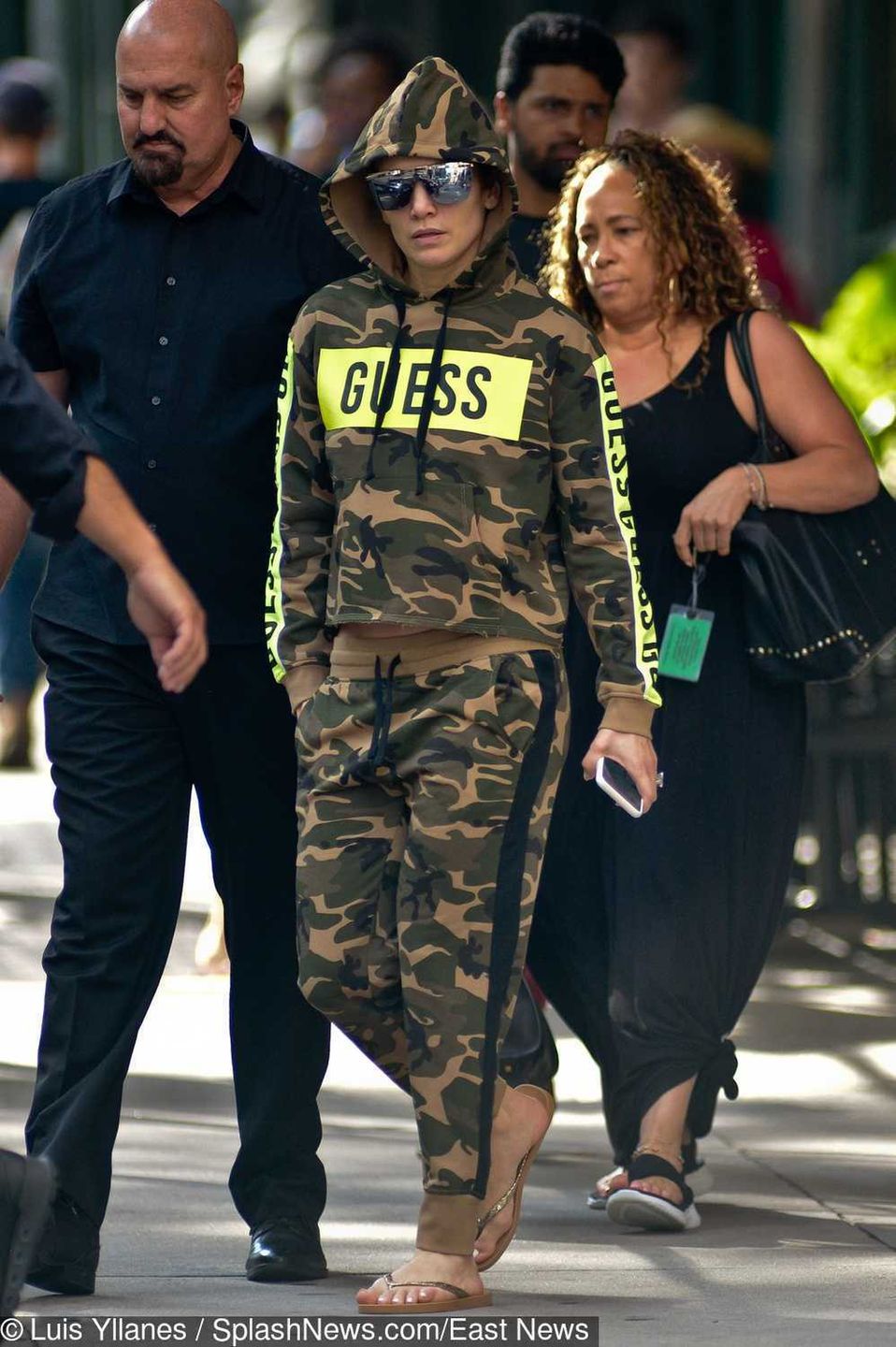 Jennifer Lopez w dresie