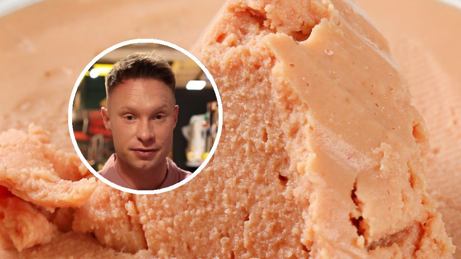 Michał Wrzosek ostro o pasztecie. "Karma dla psa ma więcej mięsa"