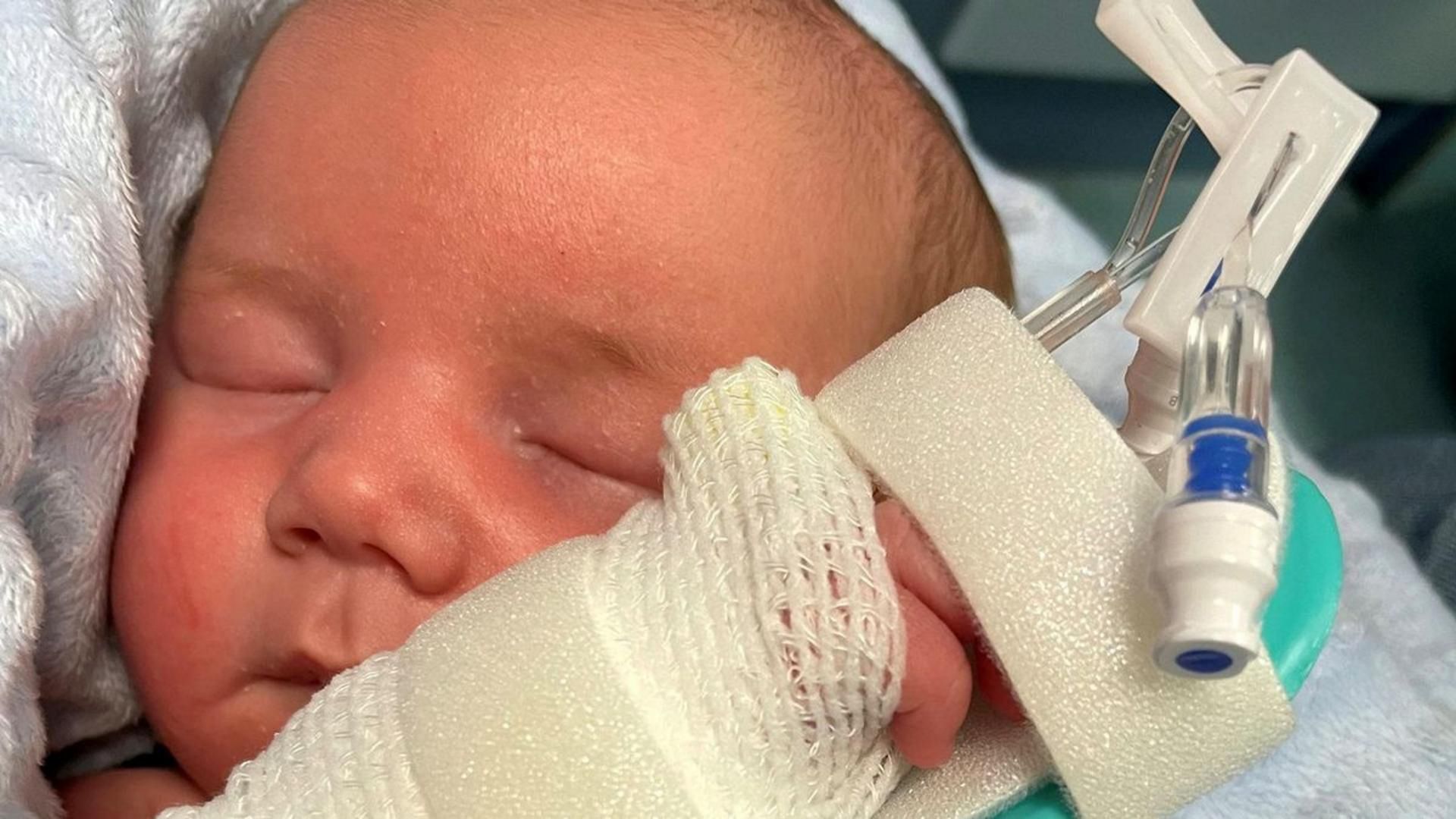 Lekarz przepisał dziecku 15 razy większą dawkę antybiotyku niż zalecana