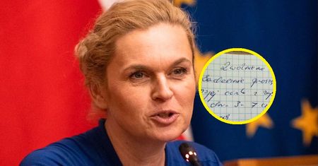 Koniec samowolki? Ministerstwo przyjrzy się nieobecnościom uczniów