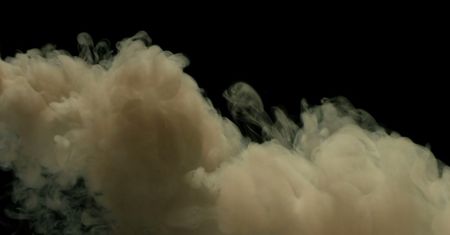 Dym z płonących plastików gorszy niż smog (WIDEO)
