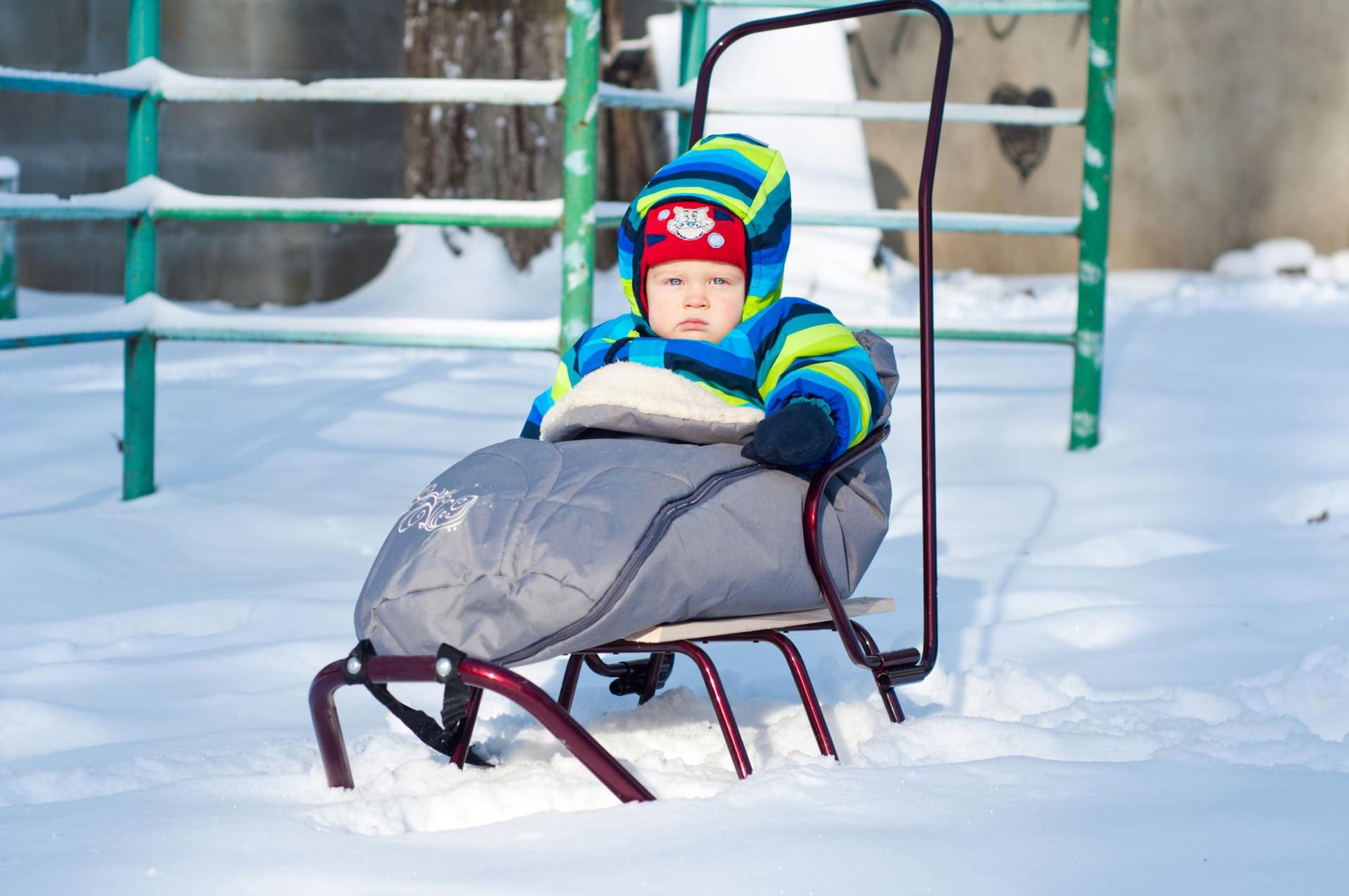 Niestosowane ubranie dziecka może spowodować wychłodzenie organizmu