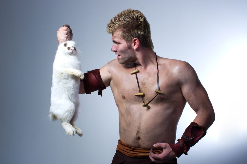 Zacznij żywić się jak jaskiniowcy z epoki paleolitu – dieta paleo