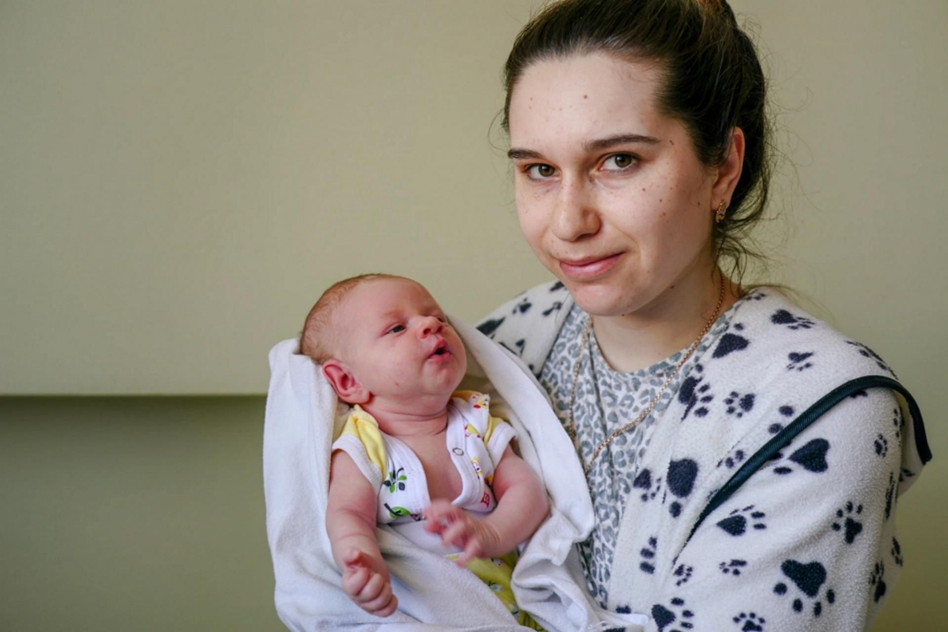 Urodzenie dziecka w czasie wojny to przerażające przeżycie