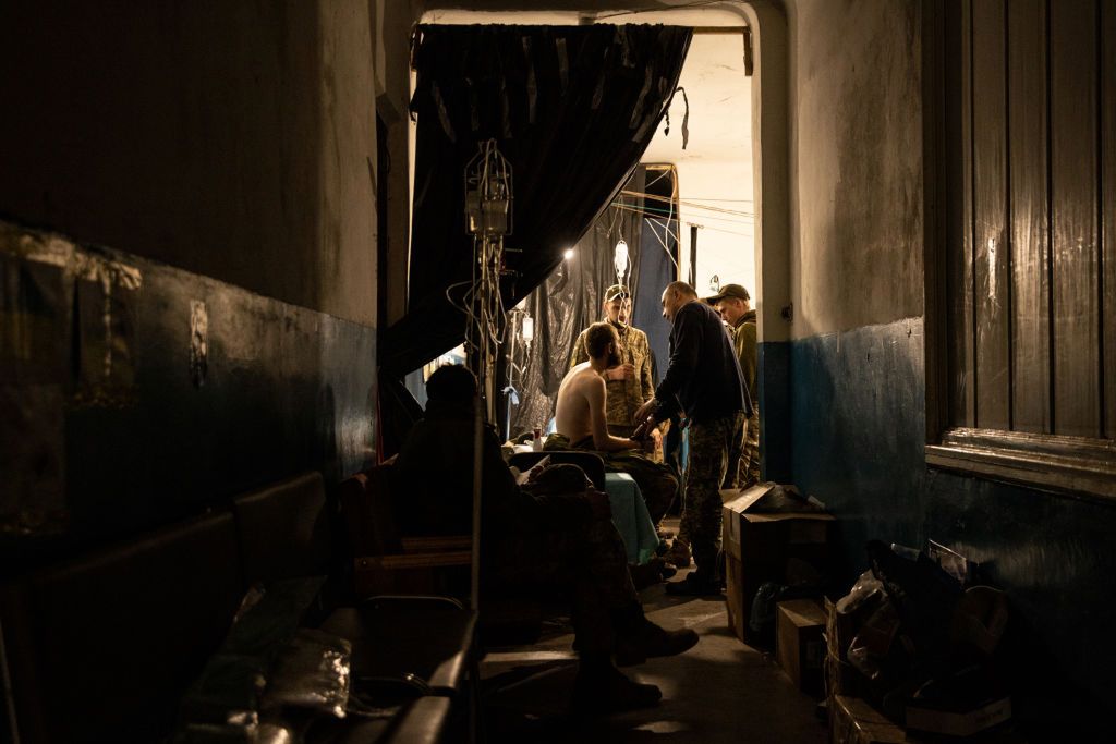 Większość rannych jest opatrywanych w szpitalach polowych na terenie Ukrainy