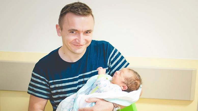 Urodziła naturalnie po trzech cesarkach