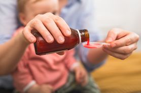 10 sposobów na nakłonienie dziecka do przyjęcia lekarstwa