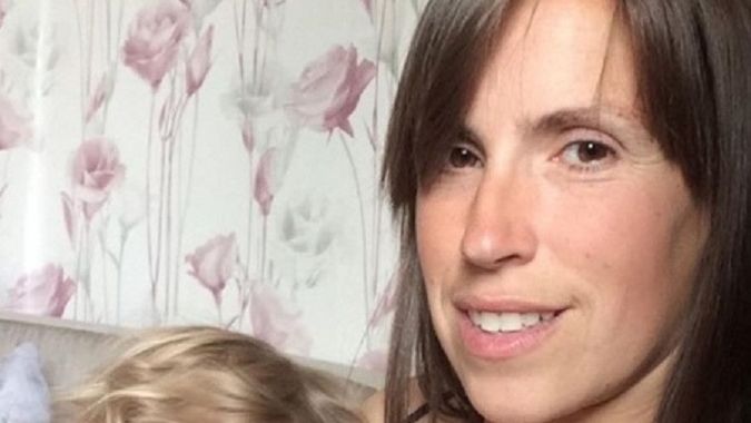 Adele Alle zachęca do życia w zgodzie z naturą i karmienia piersią jak najdłużej