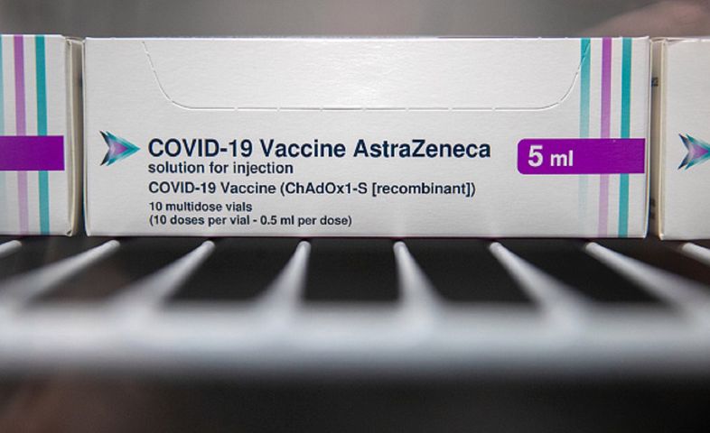  EMA: Szczepionka koncernu AstraZeneca jest bezpieczna. Nie ma powodów do wstrzymania akcji szczepień  