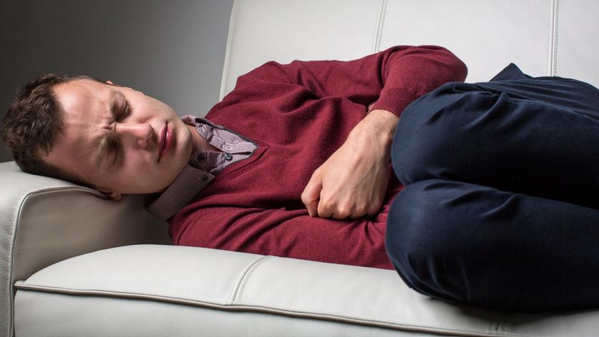 Objaw Rovsinga jest objawem występującym w przebiegu zapalenia wyrostka robaczkowego. Dodatni wynik objawu otrzewnowego stwierdza się wówczas, gdy przy ucisku lewego podbrzusza, pacjent uskarża się na bolesność w obrębie prawego dołu biodrowego.