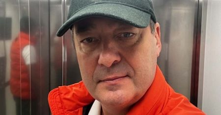 Rozenek mówi, jakie miał objawy. "Udar nie pojawił się jak grom z jasnego nieba"