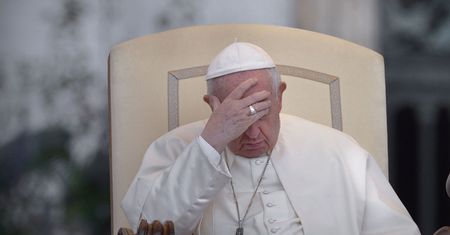 Papież Franciszek walczy o zdrowie. "Lekceważymy powagę tej choroby"